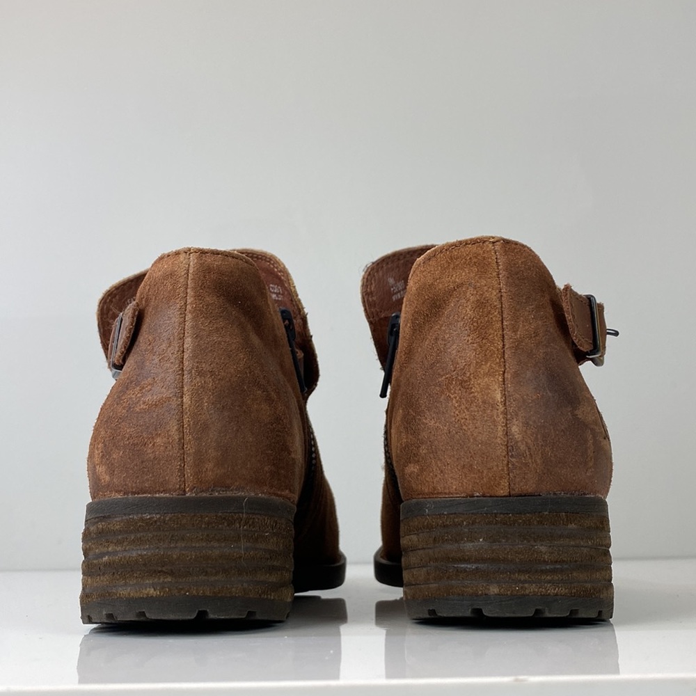 Born Kristina Rust/Brown Booties Size 8 - Picture 6 of 15
